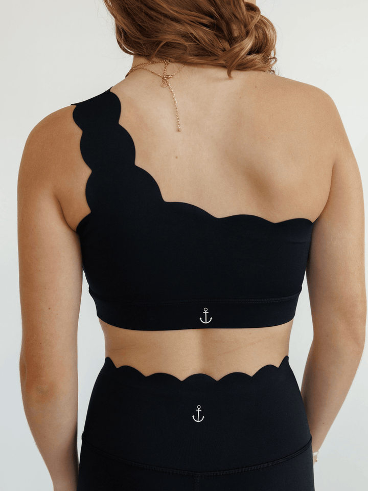 Black "Jasmine" Scallop One Shoulder Sports Bra