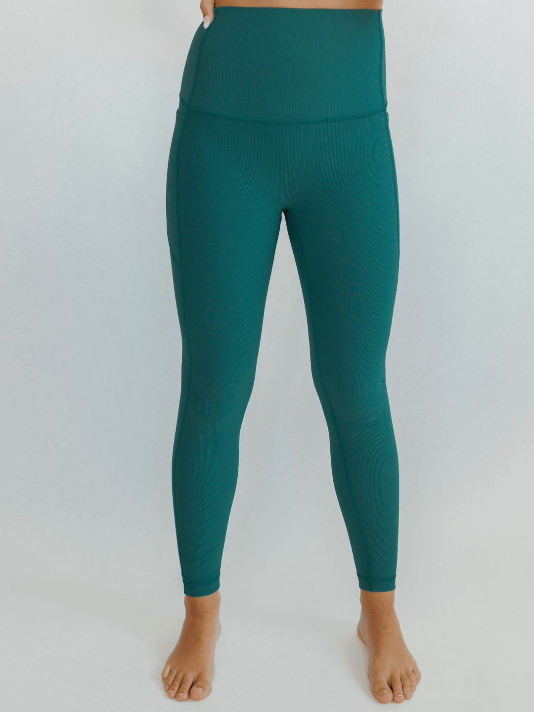 Laguna "Nova" Compressive Ribbed Soft and Supportive Pocket Leggings