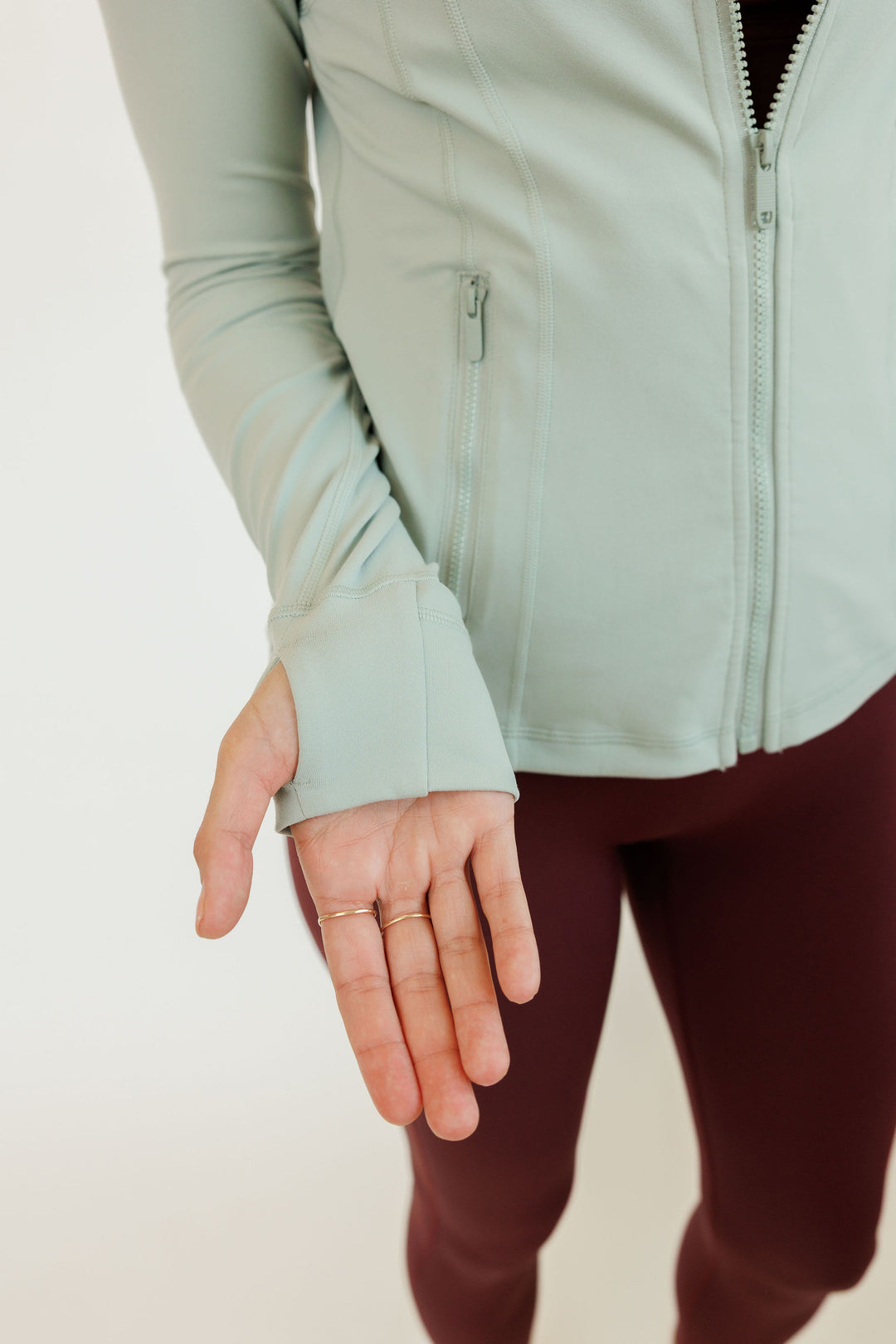 Lilly Green "Isabella" Lightweight Fitted Full Zip Active Jacket